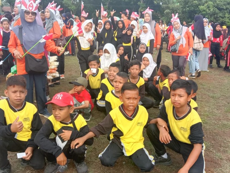 Tari Massal & Gerak Jalan Sehat